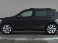 Usado VW Tiguan Life 130 HP (95 kW) 2022 Cinzento SUV