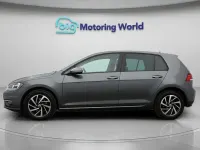 Usado VW Golf VII Match 115 HP (84 kW) 2019 Cinzento Citadino