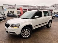 Used Skoda Yeti SE 105 HP (77 kW) 2014 White SUV