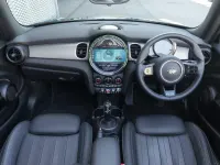 Used Mini Cooper Cabriolet Exclusive 134 HP (98 kW) 2023 Green Cabriolet