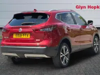 Used Nissan Qashqai N-Connecta 158 HP (116 kW) 2021 Red SUV