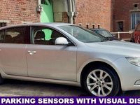 Usado Skoda Superb GreenLine 105 CV (77 kW) 2012 Plateado Utilitario