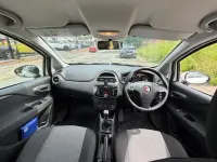 Used Fiat Punto Pop 69 HP (50 kW) 2017 White Hatchback
