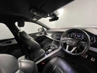 Used Audi Q7 S-Line 231 HP (169 kW) 2021 Grey SUV