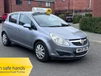 Begagnad Vauxhall Corsa 90 HK (66 kW) 2009 Silver Halvkombi