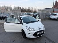 Used Ford Ka 69 HP (50 kW) 2013 White Hatchback