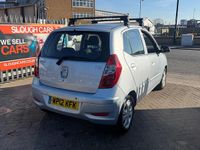 Used Hyundai i10 Active 85 HP (62 kW) 2012 Silver Hatchback