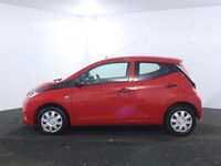 Used Toyota Aygo 69 HP (50 kW) 2017 Red Hatchback