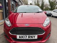 Usado Ford Fiesta Titanium 125 HP (91 kW) 2017 Vermelho Citadino