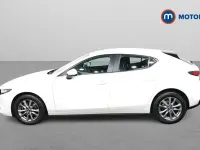 Used Mazda 3 Center-Line 140 HP (102 kW) 2025 White Hatchback