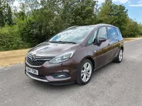 Used Vauxhall Zafira Tourer SRi 140 HP (102 kW) 2017 Brown MPV