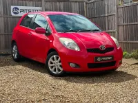 Used Toyota Yaris 2011 Red Hatchback