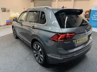 Usado VW Tiguan R-line 150 CV (110 kW) 2017 Gris SUV