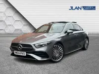 Usado Mercedes A200 AMG Line Premium Plus 163 HP (119 kW) 2024 Cinzento Sedan
