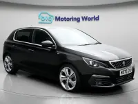 Used Peugeot 308 Premium 129 HP (94 kW) 2021