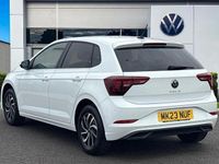 Usado VW Polo Life 80 HP (58 kW) 2023 Branco Citadino