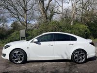 Used Vauxhall Insignia SRi 2016 White Hatchback