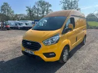 Used Ford Transit Custom Limited 130 HP (95 kW) 2022 Yellow Van