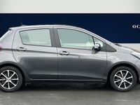 Used Toyota Yaris Hybrid 100 HP (73 kW) 2018 Grey Hatchback