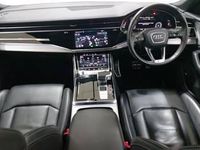 Used Audi Q8 S-Line 286 HP (210 kW) 2023 White SUV