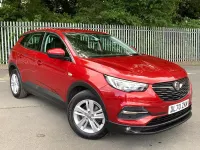 Used Vauxhall Grandland X Business Edition 130 HP (95 kW) 2021 Red SUV