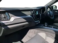Used Volvo XC60 R-Design 337 HP (247 kW) 2021 Blue SUV