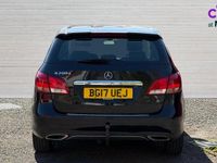 Begagnad Mercedes B200 136 HK (100 kW) 2017 Svart Minibuss