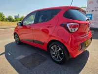 Used Hyundai i10 Premium 87 HP (63 kW) 2019 Red Hatchback