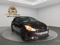 Begagnad Peugeot 208 Allure 2013 Röd Halvkombi
