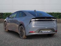 Usado Toyota Prius Design 2025 Gris Utilitario