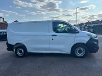 Used Ford Transit Custom 110 HP (80 kW) 2024 White Van