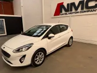 Usado Ford Fiesta Zetec 70 HP (51 kW) 2017 Branco Citadino