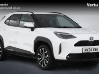 Used Toyota Yaris Hybrid Design 116 HP (85 kW) 2024 Pure white Estate