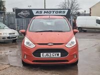 Used Ford B-MAX Zetec 95 HP (69 kW) 2014 Red MPV