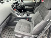 Begagnad Peugeot 3008 Active 2015 Grå Kombi