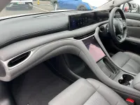 Used MG IM5 300 kW (408 HP) 2026 White Hatchback