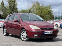 Usado Ford Focus Zetec 2004 Vermelho Citadino