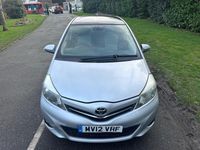Used Toyota Yaris Multidrive S 99 HP (72 kW) 2012 Silver Hatchback