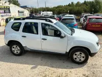 Used Dacia Duster Ambiance 110 HP (80 kW) 2015 White SUV
