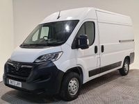 Used Vauxhall Movano 140 HP (102 kW) 2023 White MPV