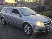Used Vauxhall Astra Design Edition 138 HP (101 kW) 2008 Silver Estate