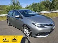 Used Toyota Auris Business Edition 112 HP (82 kW) 2017 Grey Hatchback