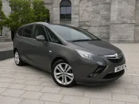 Used Vauxhall Zafira SRi 170 HP (125 kW) 2013 Grey MPV