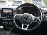 Used Renault Clio V Iconic 90 HP (66 kW) 2021 Silver Hatchback