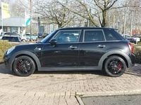 Używany Mini Cooper 136 KM (100 kW) 2018 Czarny Hatchback