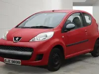 Used Peugeot 107 68 HP (50 kW) 2012 Red Hatchback