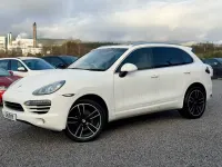 Used Porsche Cayenne 240 HP (176 kW) 2011 White SUV