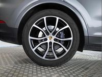 Used Porsche Cayenne 464 HP (341 kW) 2024 Grey SUV