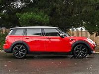 Used Mini Cooper Clubman Exclusive 136 HP (100 kW) 2019 Red Estate