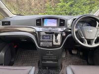 Used Nissan Elgrand 2015 White MPV